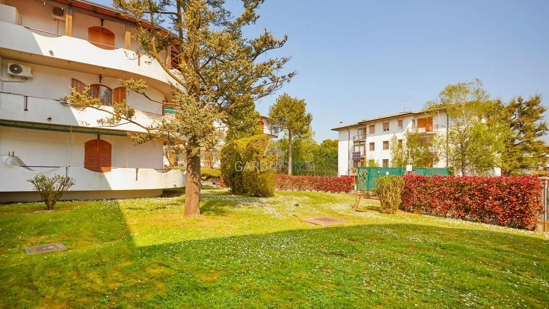 Kyoto Apartment - Eleganza Moderna Vicino Alle Meraviglie Del Garda Peschiera del Garda Italia