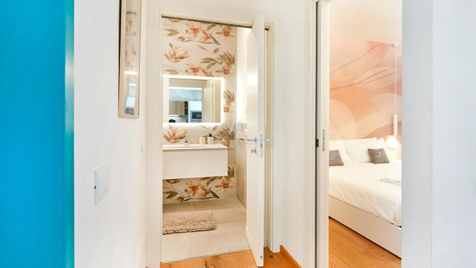 Kyoto Apartment - Eleganza Moderna Vicino Alle Meraviglie Del Garda Peschiera del Garda 0*,